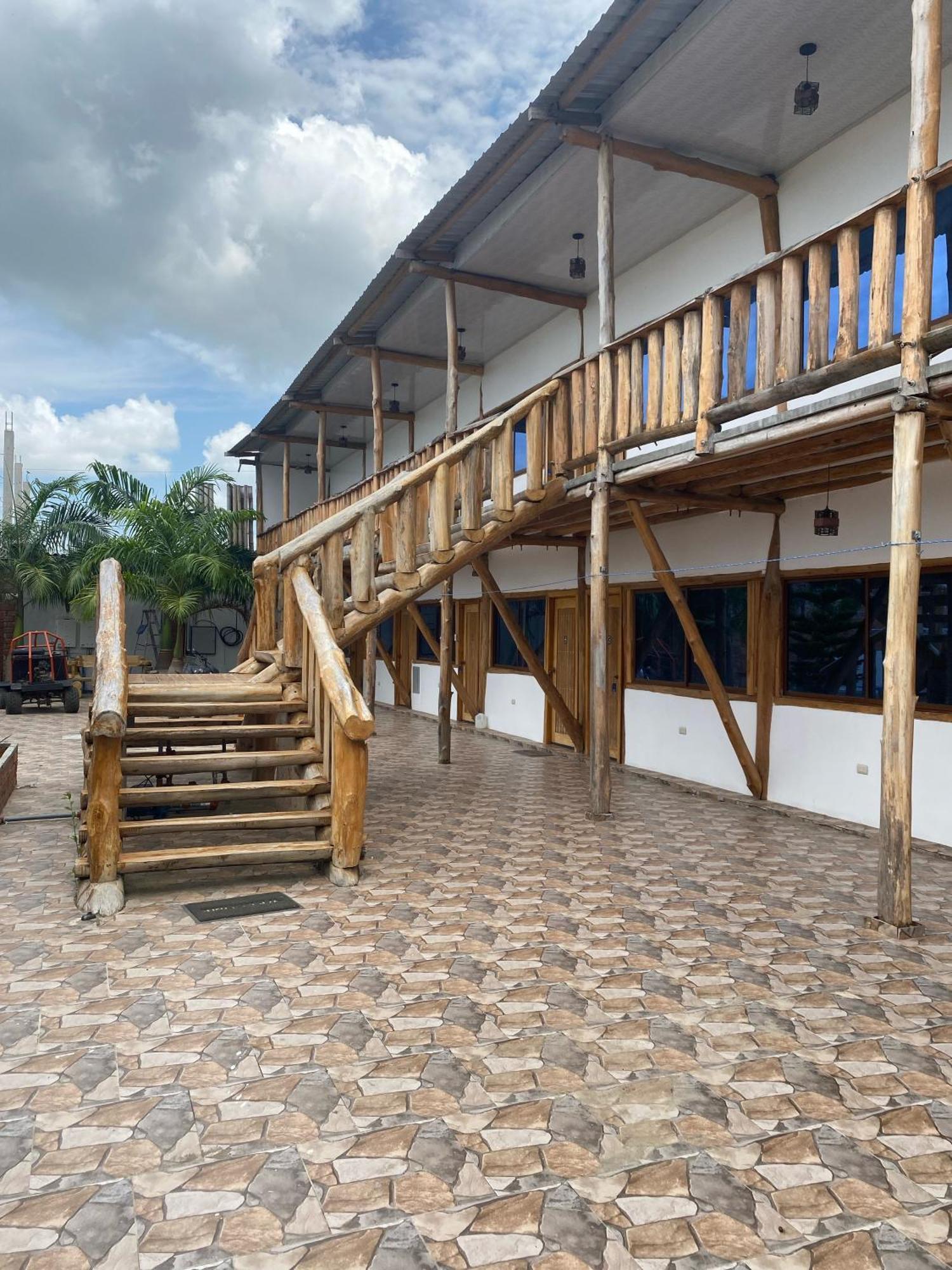 Hostal Yolanda Плаяс Екстериор снимка